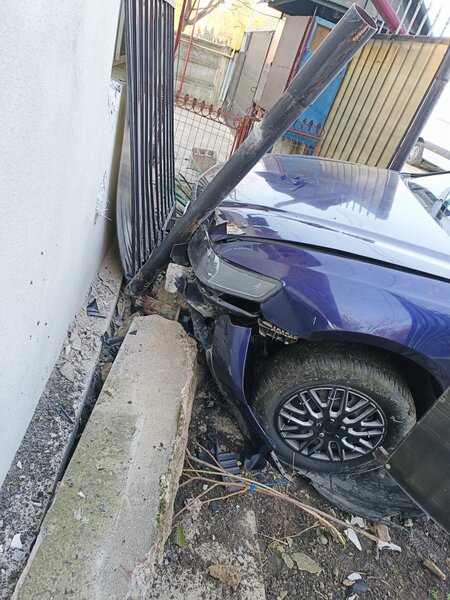 Dezmembrez Honda Accord 2005